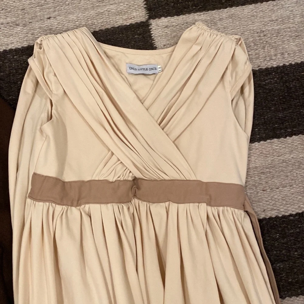 Disney Jedi theme outfits. Girls size 12, boys size 10 - Picture 2 of 7